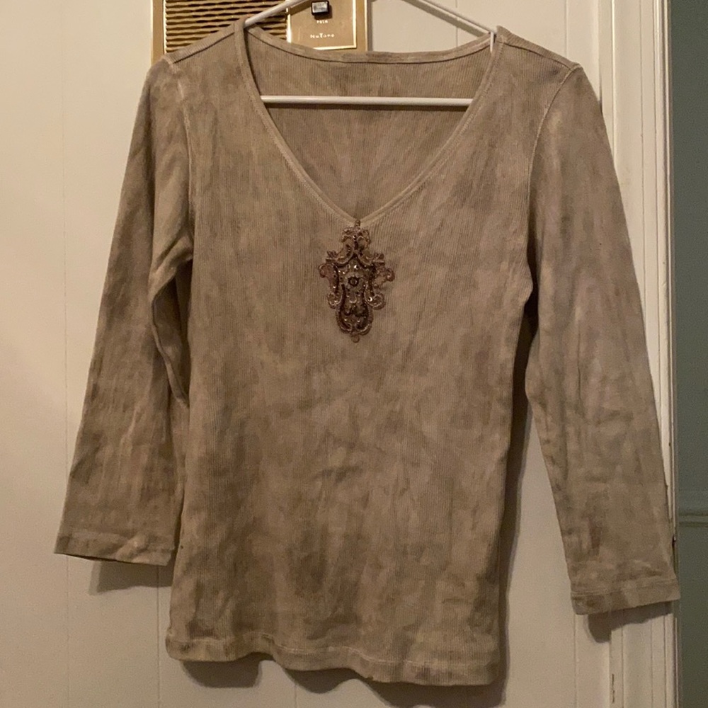 brown acid wash blouse